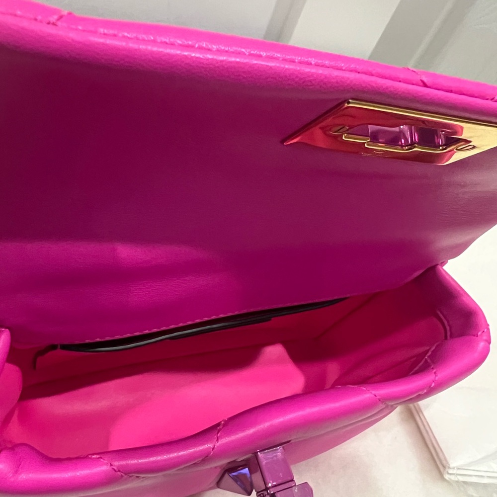 Authentic Valentino Hot Pink Quilted Mini Shoulder Bag with Studs - Picture 5 of 11